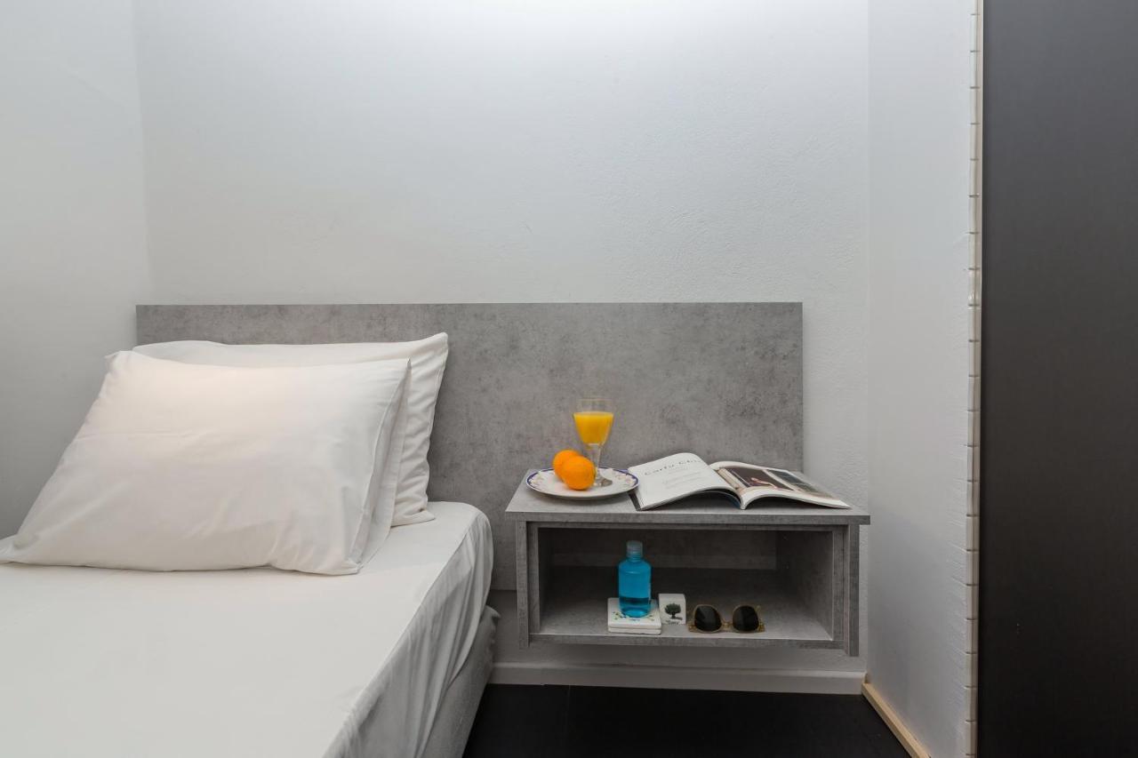 Hotel LOC HOSPITALITY Urban Den Corfu  Exterior foto